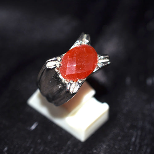 925 Sterling Silver Oval Faceted Carnelian Ring with Flared Setting