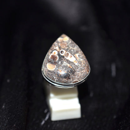 925 Sterling Silver Teardrop Fossil Agate Ring