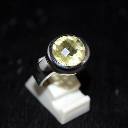 925 Sterling Silver Round Lemon Quartz Bezel Set Ring