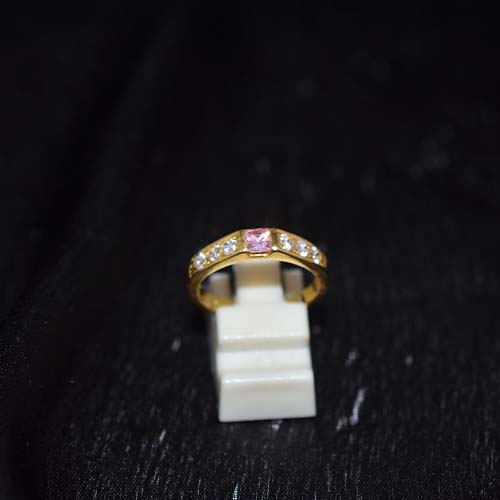 6 Carat Gold Plated Pink and White Accent Band Ring