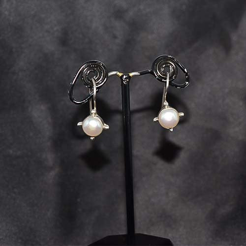 925 Sterling Silver White Pearl Drop Earrings