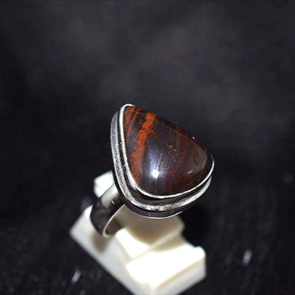925 Sterling Silver Red Tiger Eye Teardrop Ring