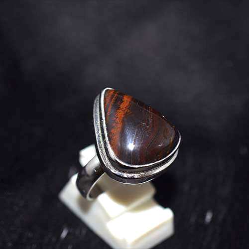 925 Sterling Silver Red Tiger Eye Teardrop Ring