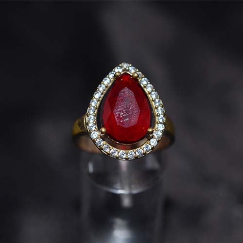 6 Carat Gold Plated Red and White Teardrop Halo Ring