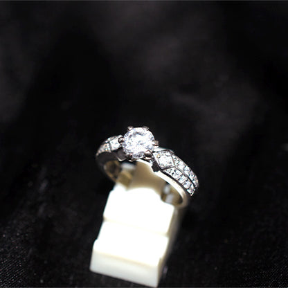 925 Sterling Silver Cubic Zirconia Floral Accent Ring