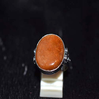 925 Sterling Silver Oval Sunstone Ornate Shank Ring