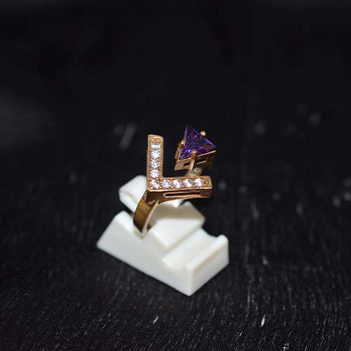 6 Carat Gold Plated Amethyst Triangle Geometric Ring