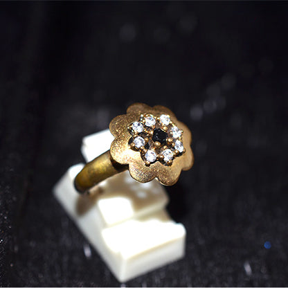 6 Carat Gold Plated Turkish Black Onyx Scalloped Flower Ring