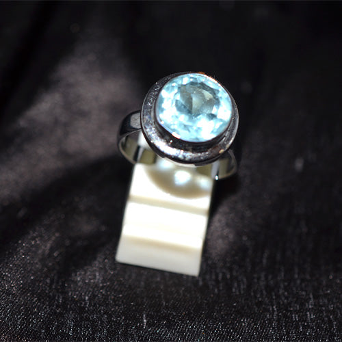 925 Sterling Silver Round Blue Topaz Turkish Ring