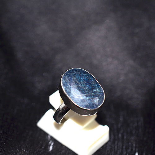 925 Sterling Silver Oval Blue Kyanite Ring