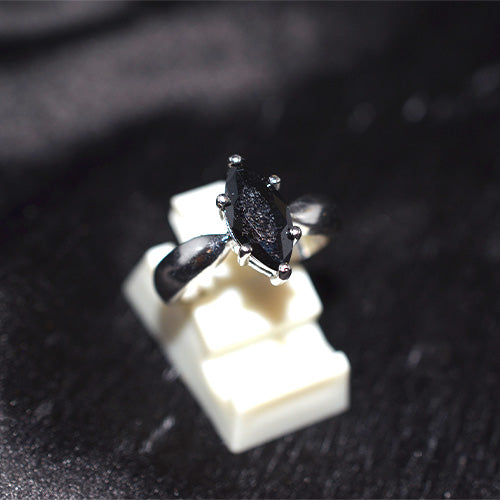 925 Sterling Silver Marquise Cut Black Onyx Solitaire Ring