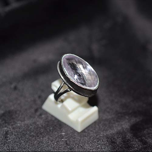 925 Sterling Silver Light Amethyst Elongated Oval Ring