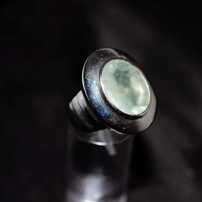 925 Sterling Silver Light Green Round Bezel Ring
