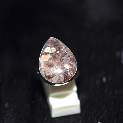 925 Sterling Silver Teardrop Fossil Agate Ring