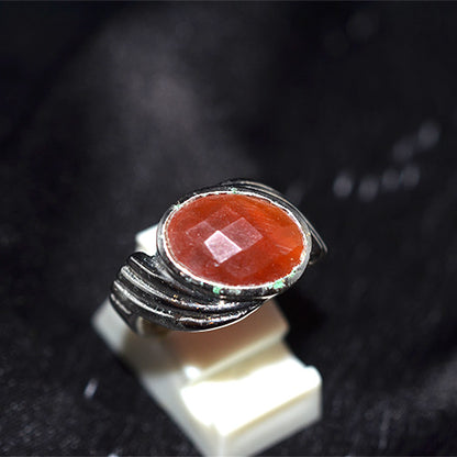 925 Sterling Silver Oval Carnelian Turkish Ring with Grooved Bypass Shank