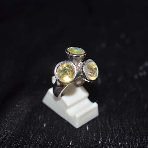 925 Sterling Silver Yellow Citrine Triple Stone Modern Ring