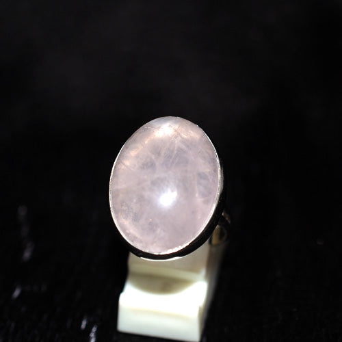 925 Sterling Silver Large Oval Rose Quartz Ring