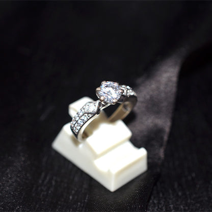 925 Sterling Silver Cubic Zirconia Wave Pattern Ring