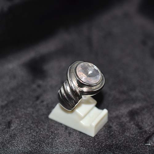 925 Sterling Silver Rose Quartz Ribbed Band Ring