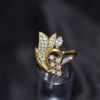 6 Carat Gold Plated White Crystal Leaf Motif Ring