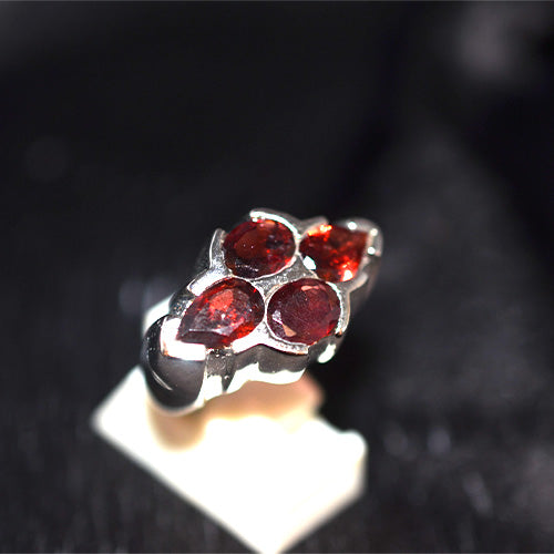 925 Sterling Silver Garnet Four Stone Clover Ring