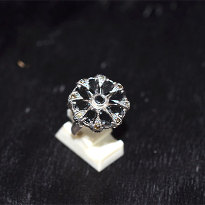 925 Sterling Silver Turkish Black Onyx and Marcasite Starburst Ring